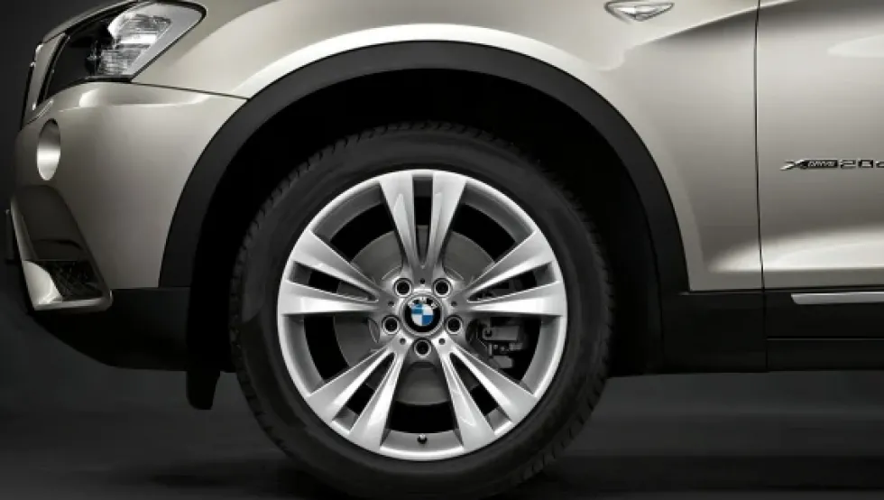 BMW Alufelge Doppelspeiche 309 8,5J x 19 ET 38 Silber Vorderachse / Hinterachse