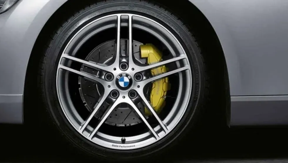 BMW Alufelge Doppelspeiche Performance 313 silber/glanzgedreht 8,5Jx18 ET37 3er E90/E91/E92/E93
