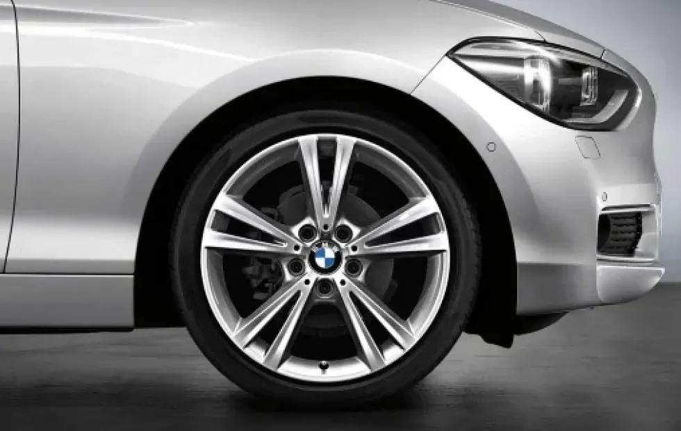BMW Alufelge Doppelspeiche 385 reflexsilber 17 Zoll