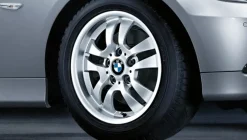 BMW Alufelge Doppelspeiche 154 silber 7Jx16 ET34 3er E90/E91 Vorderachse / Hinterachse