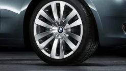BMW Alufelge Doppelspeiche 253 silber 8,5Jx20 ET25 5er F07 7er F01/F02/F04