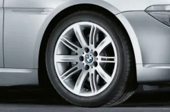 BMW Alufelge Doppelspeiche 120 silber 9Jx18 ET18 6er E63/E64 Hinterachse