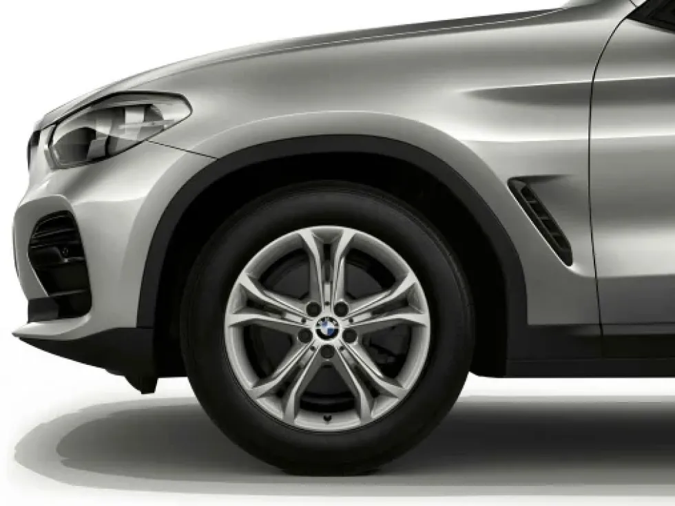 BMW Alufelge Doppelspeiche 688 silber 7J x 18 ET 22 Vorderachse / Hinterachse