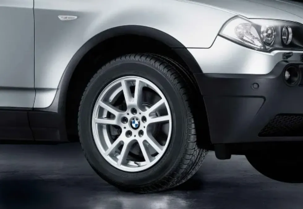 BMW Alufelge Doppelspeiche 148 silber 8Jx17 ET46 X3 E83