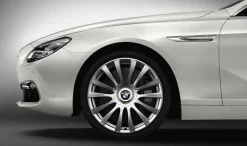 BMW Alufelge Individual V-Speiche 374 silber 9Jx20 ET44 6er F06/F12/F13 Hinterachse