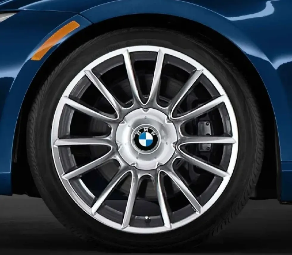 BMW Alufelge Individual V-Speiche 152 silber 10J x 20 ET 24 Hinterachse