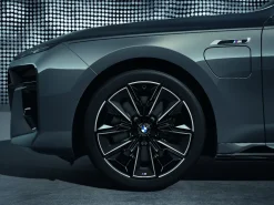 BMW Alufelge M Aerodynamik 909 bicolor (schwarz II/hochglanzpoliert) 10,5Jx21 ET44 7er G70