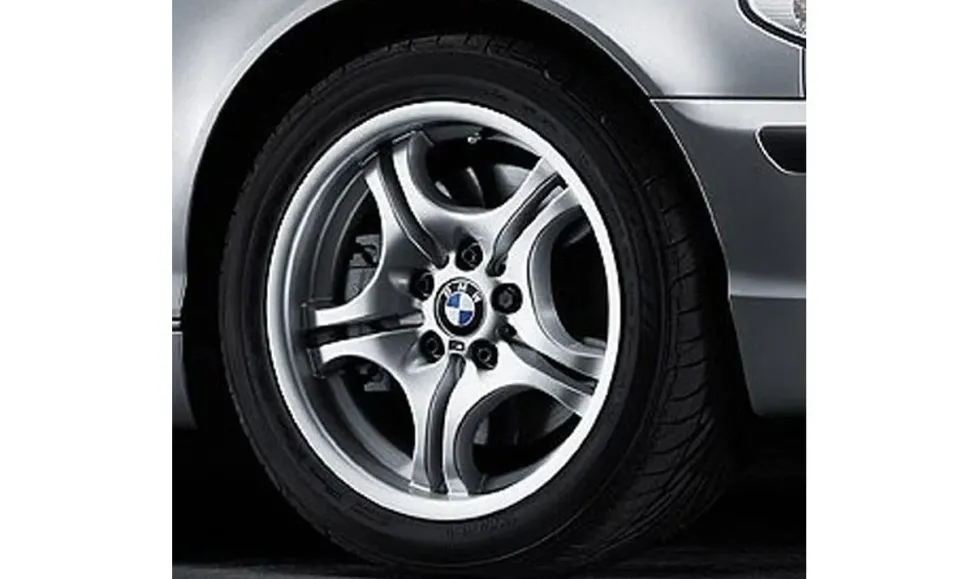 BMW Alufelge M Doppelspeiche 68 silber 7,5Jx17 ET41 3er E46 Vorderachse