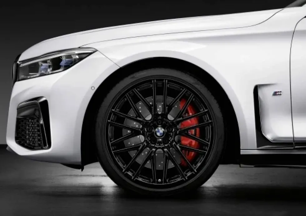 BMW Alufelge M Doppelspeiche 650 schwarz glänzend 8,5J x 21 ET 25 Vorderachse