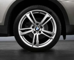BMW Alufelge M Doppelspeiche 369 silber 9,5Jx19 ET48 X3 F25 X4 F26 Hinterachse