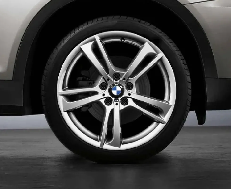 BMW Alufelge M Doppelspeiche 369 silber 9,5Jx19 ET48 X3 F25 X4 F26 Hinterachse