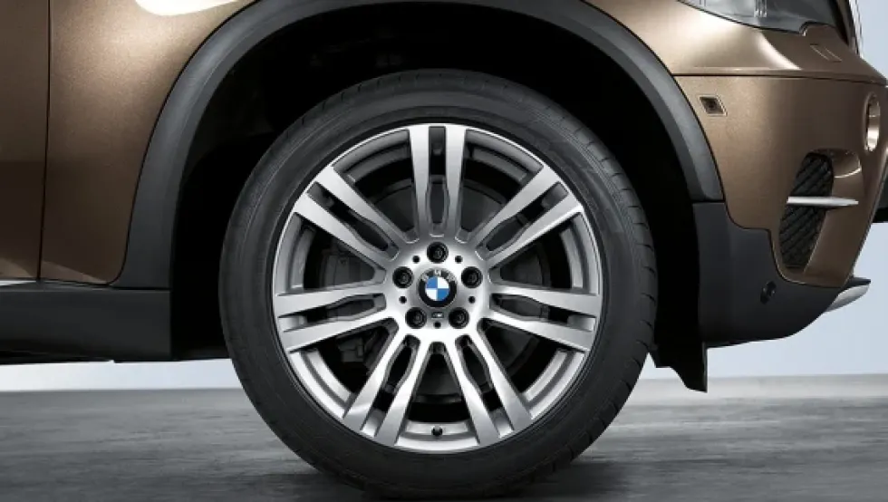 BMW Alufelge M Doppelspeiche 333 spacegrau/glanzgedreht 11Jx20 ET35 X5 E70