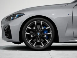 BMW Alufelge M Doppelspeiche 995 bicolor (jet black uni/hochglanzpoliert) 8Jx19 ET27 2er G42 3er G20 G21 4er G22 G23