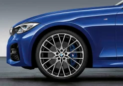 BMW Alufelge M Performance Kreuzspeiche 794 bicolor (schwarz / glanzgedreht) 8,5J x 20 ET 40 Hinterachse 2er G42 3er G20 4er G22