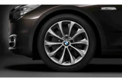 BMW Alufelgen Turbinenstyling 452 silber/glanzgedreht8Jx18 ET30 5er F10/F11 6er F06/F12/F13