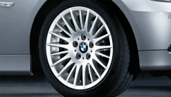 BMW Alufelge Radialspeiche 160 silber 8Jx17 ET34 3er E90/E91/E92/E93 Vorderachse / Hinterachse