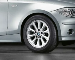 BMW Alufelge Radialspeiche 139 silber 6,5Jx16 ET42 1er E81/E82/E87/E88 Vorderachse / Hinterachse