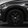 BMW Alufelge Sternspeiche 491 hochglanz-schwarz/glanzgedreht 10J x 20 ET 40 Vorderachse