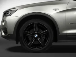 BMW Alufelge Sternspeiche 606 schwarz 19 Zoll Hinterachse