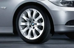 BMW Alufelge Sternspeiche 159 silber 8Jx17 ET34 3er E90/E91/E92/E93 Vorderachse / Hinterachse