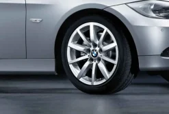 BMW Alufelge Sternspeiche 286 silber 8,5Jx17 ET39 3er E90/E91/E92/E93 Hinterachse