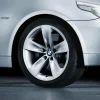 BMW Alufelge Sternspeiche 246 silber 8Jx18 ET43 5er E60/E61 Vorderachse / Hinterachse