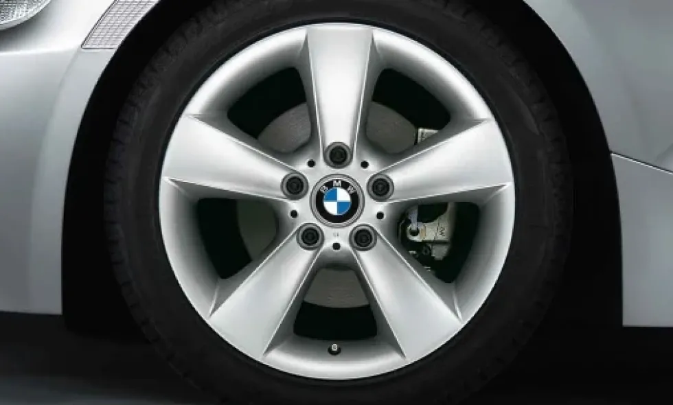 BMW Alufelge Sternspeiche 105 silber 8Jx17 ET46 Z4 E85/E86 Vorderachse / Hinterachse
