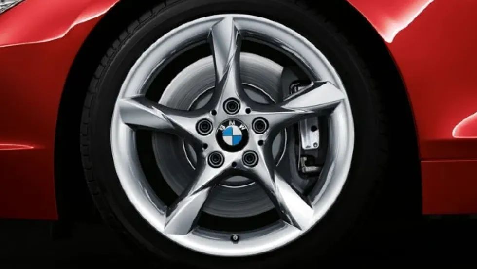 BMW Alufelge Sternspeiche 295 silber 8,5Jx18 ET40 Z4 E89 Hinterachse