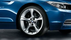 BMW Alufelge Sternspeiche 276 silber 8Jx18 ET29 Z4E89 Vorderachse