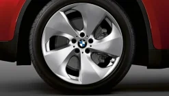 BMW Alufelge Streamline 297 silber 11Jx20 ET37 X5 E70 Hinterachse (rechte Fahrzeugseite)
