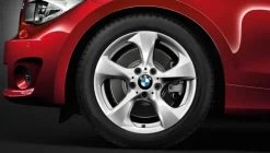 BMW Alufelge Streamline 370 silber 7,5J x 17 ET 47 Hinterachse (linke Fahrzeugseite)
