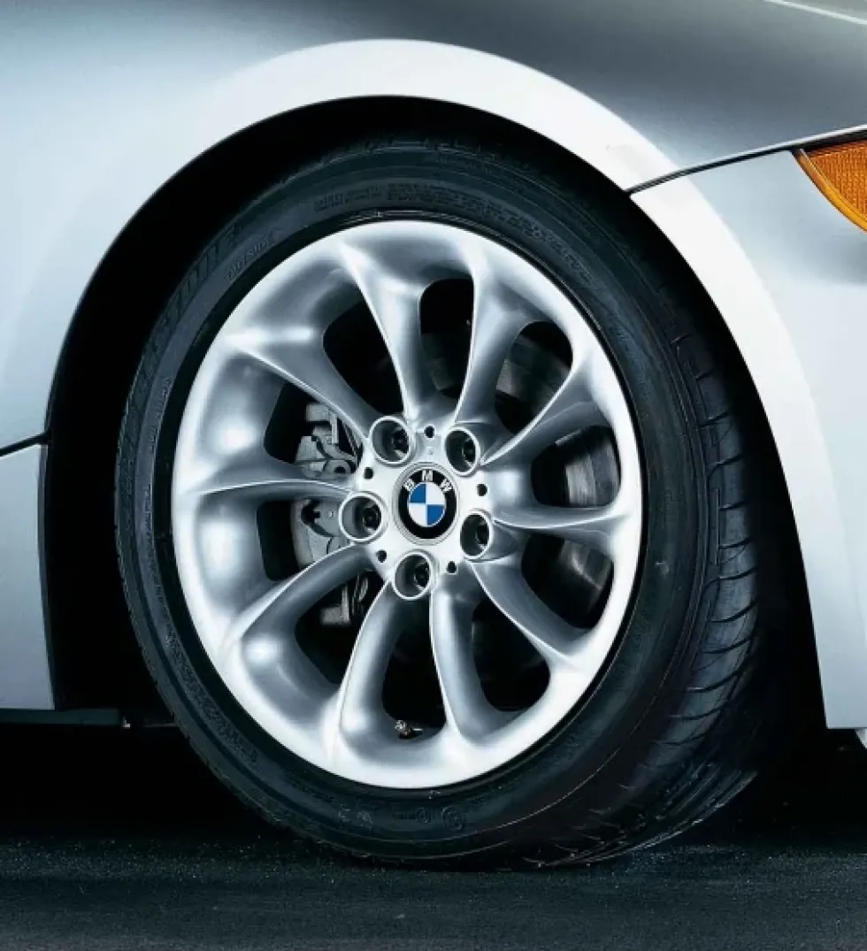 BMW Alufelge Turbinenstyling 106 8Jx17 ET47 Silber Z4 E85 Vorderachse / Hinterachse