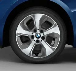 BMW Alufelge Turbinenstyling 472 silber/glanzgedreht 7Jx16 ET52 2er F45/F46 (linke Fahrzeugseite)