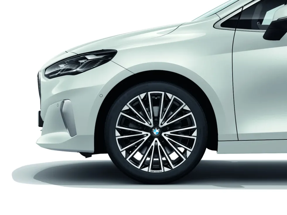 BMW Alufelge Vielspeiche 839 bicolor (jet black uni/hochglanzpoliert) 8Jx19 ET 46 2er U06