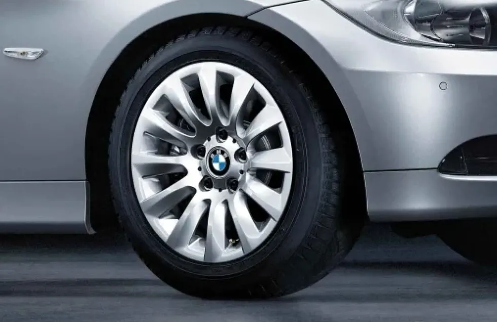 BMW Alufelge Vielspeiche 282 silber 7Jx16 ET31 3er E90/E91 Vorderachse/Hinterachse