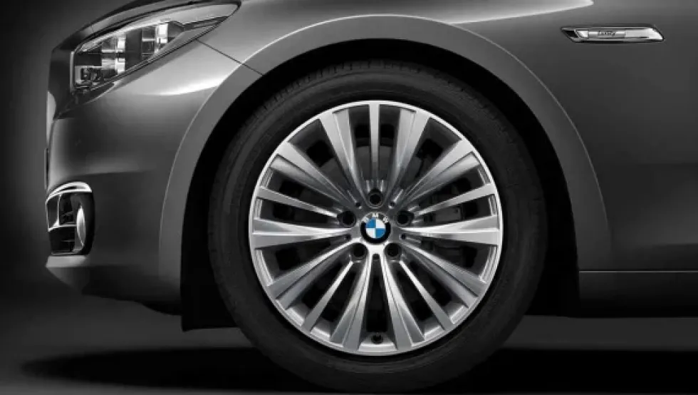 BMW Alufelge Vielspeiche 458 silber/glanzgedreht 8,5Jx19 ET25 5er F07 GT 7er F01/F02/F04