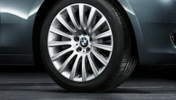 BMW Alufelge Vielspeiche 235 silber 9,5Jx19 ET39 5er F07 7er F01/F02/F04
