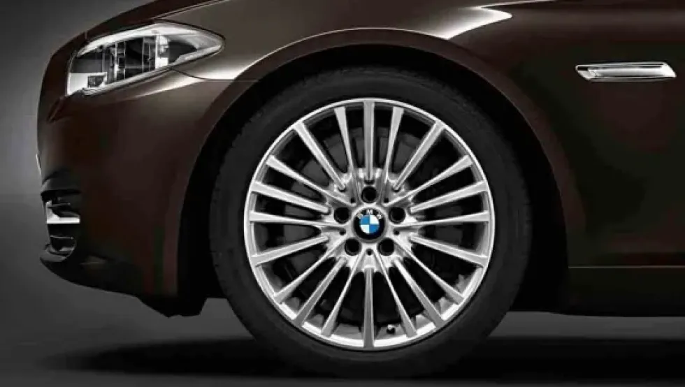 BMW Alufelge Vielspeiche 455 silber/glanzgedreht 9Jx19 ET44 5er F10 6er F06/F12/F13