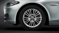 BMW Alufelge Vielspeiche 456 silber 8Jx17 ET30 5er F10/F11 6er F06/F12/F13