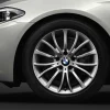 BMW Alufelge Vielspeiche 454 silber/glanzgedreht 8Jx18 ET30 5er F10/F11 6er F06/F12/F13