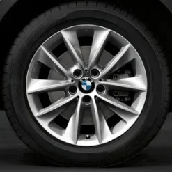 BMW Alufelge V-Speiche 307 8J x 18 ET 43 Silber Vorderachse / Hinterachse