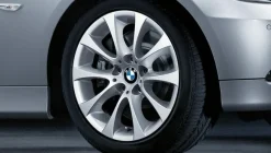 BMW Alufelge V-Speiche 188 silber 8Jx17 ET34 3er E90/E92/E93 Vorderachse / Hinterachse