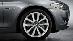 BMW Alufelge V-Speiche 331 silber 9Jx19 ET445er F10 6er F06/F12/F13