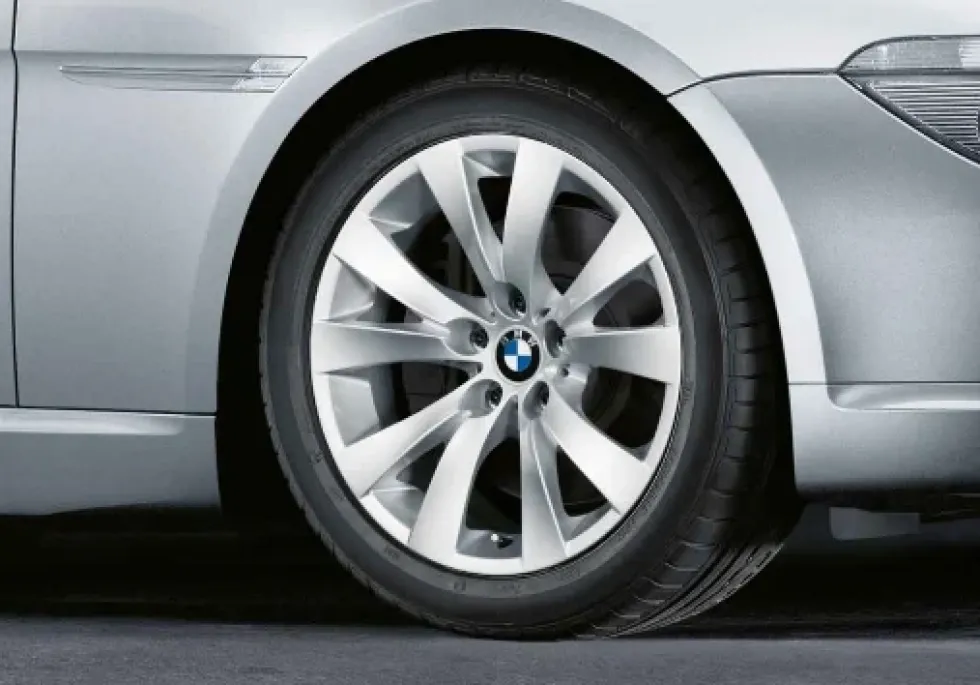 BMW Alufelge V-Speiche 248 silber 8Jx18 ET14 6er E63/E64 Vorderachse / Hinterachse
