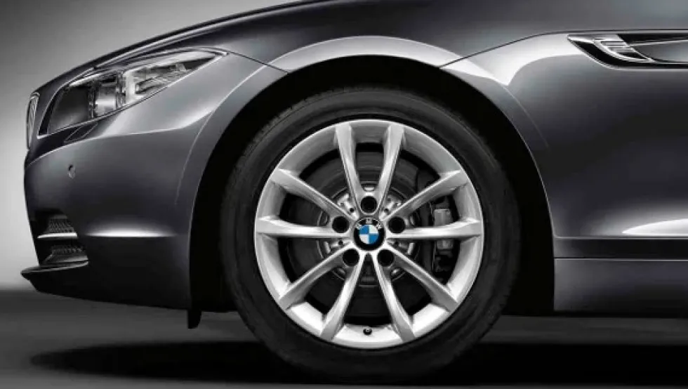 BMW Alufelge V-Speiche 514 silber 8Jx17 ET29 Z4 E89 Vorderachse