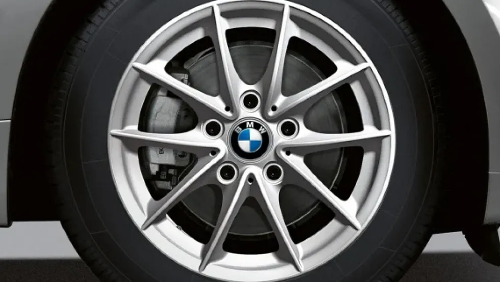 BMW Alufelge V-Speiche 360 silber 7Jx16 ET44 1er E81/E82/E87/E88 Vorderachse/Hinterachse