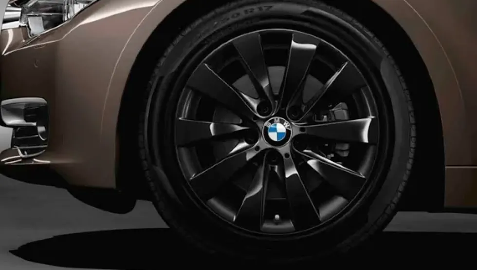 BMW Alufelge V-Speiche 413 17 Zoll schwarz