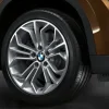 BMW Alufelge Wabenstyling 323 silber/glanzgedreht 8Jx18 ET30 X1 E84