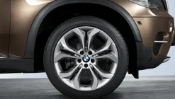 BMW Alufelge Y-Speiche 336 11J x 20 ET 37 Bicolor (Orbit Grau / glanzgedreht) Hinterachse