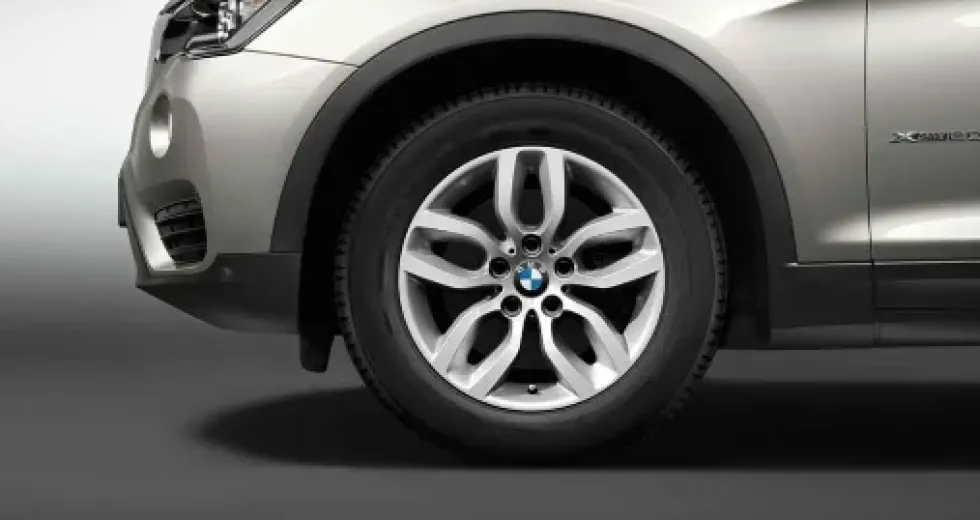 BMW Alufelge Y-Speiche 305 7,5J x 17 ET 32 Silber Vorderachse / Hinterachse